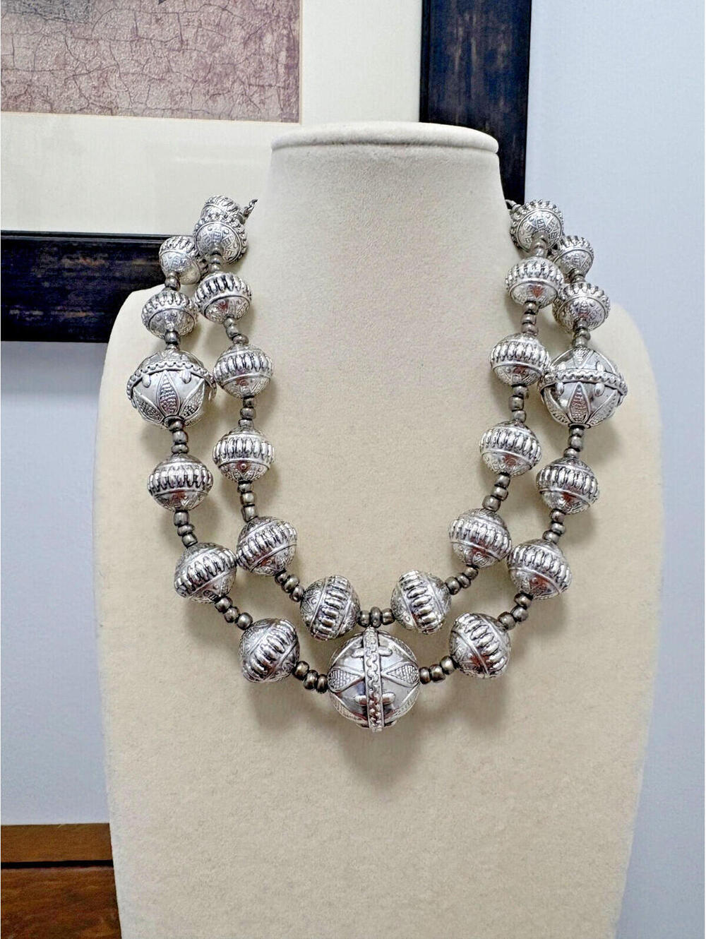 Chunky Premier Designs Shiny Silver Tone Beaded Ball Necklace 2 Strand Necklace